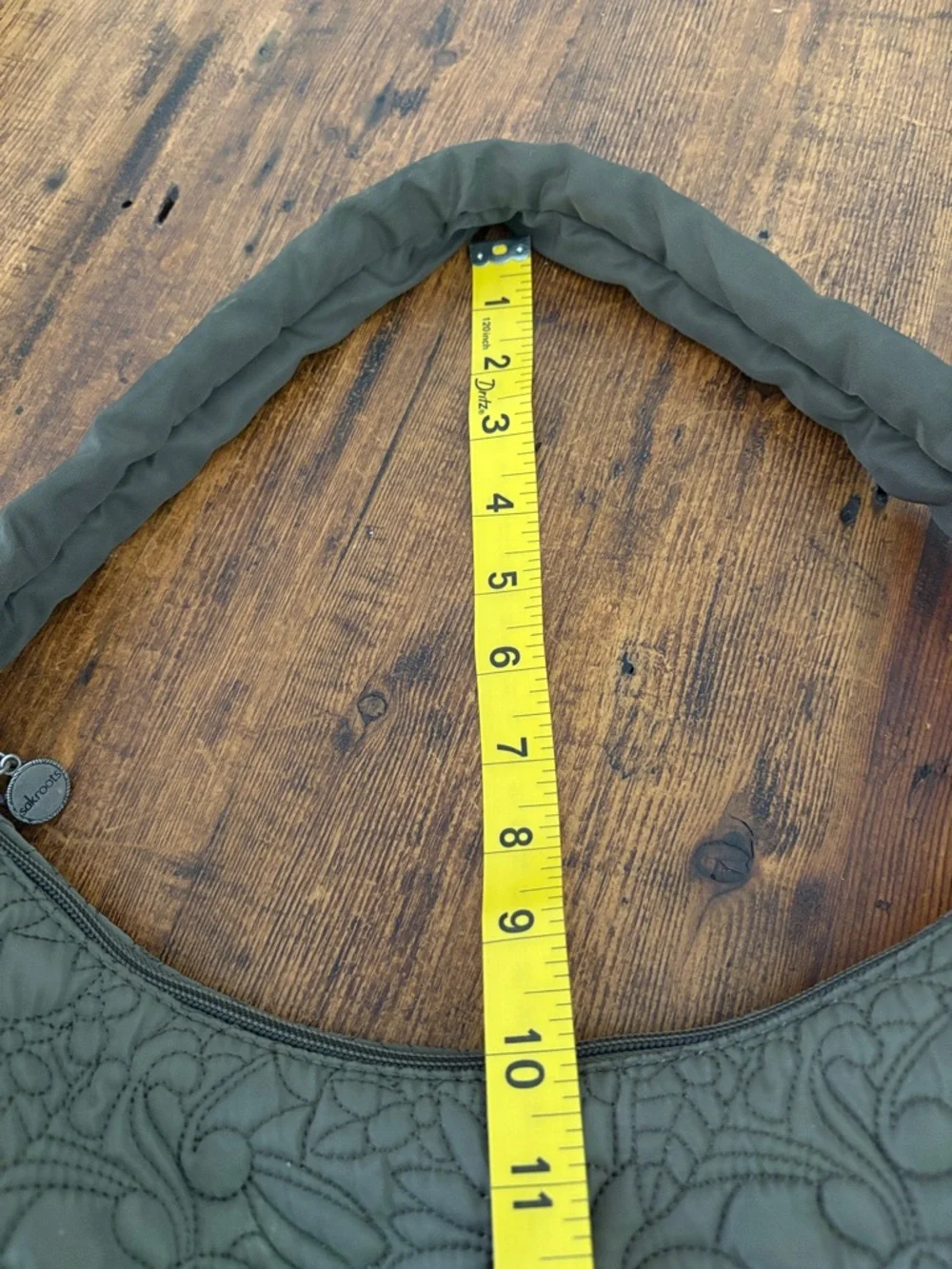 Sakroots Atlas Hobo Shoulder Bag Olive Quilted Travel Full Zip